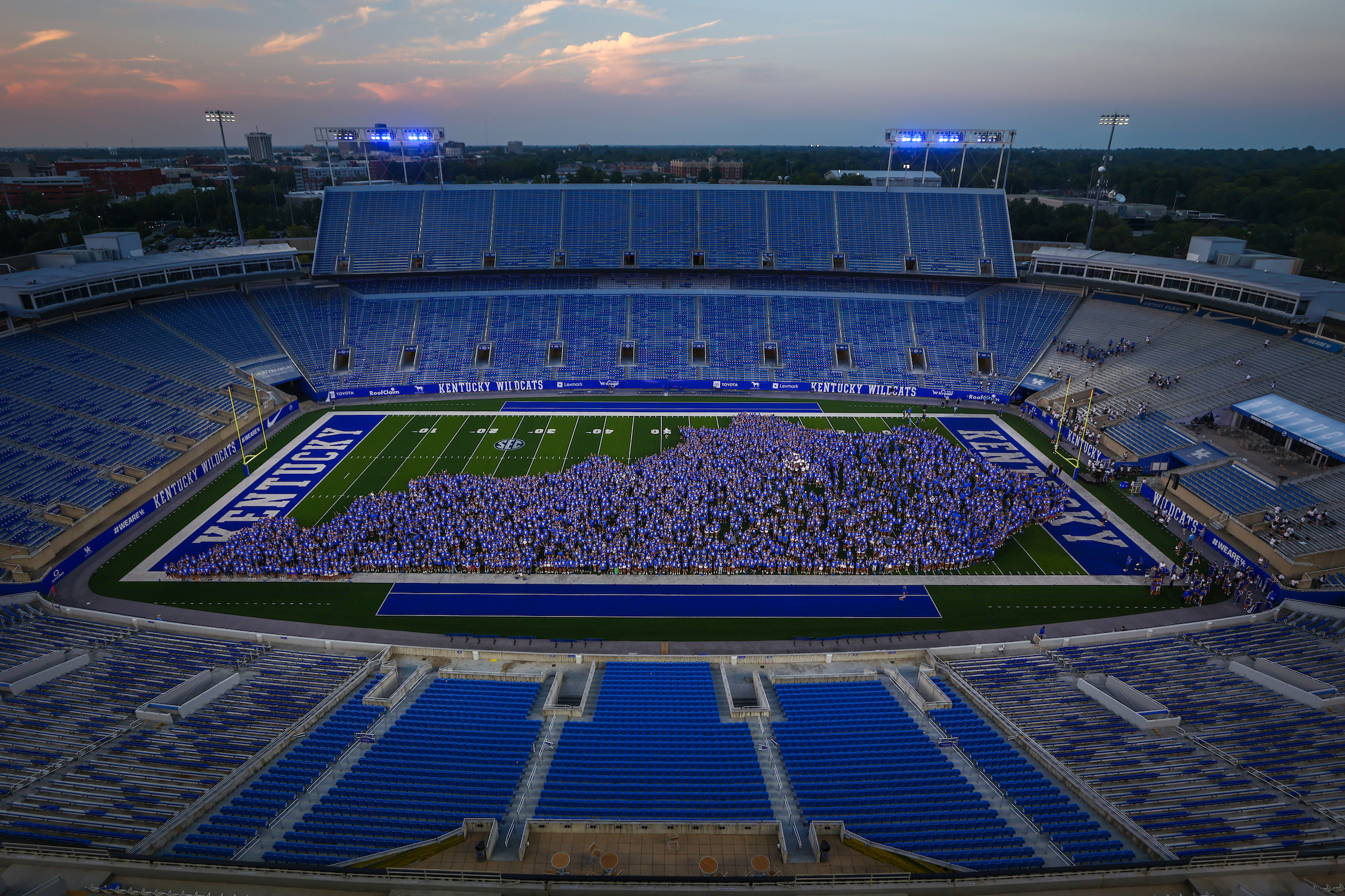 This is a photo of first-year UK students in the shape of Kentucky at Kroger Field. 